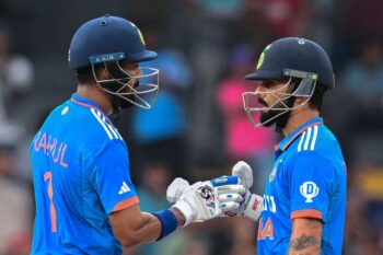 KL Rahul and Virat Kohli 350x233 A8WrM1